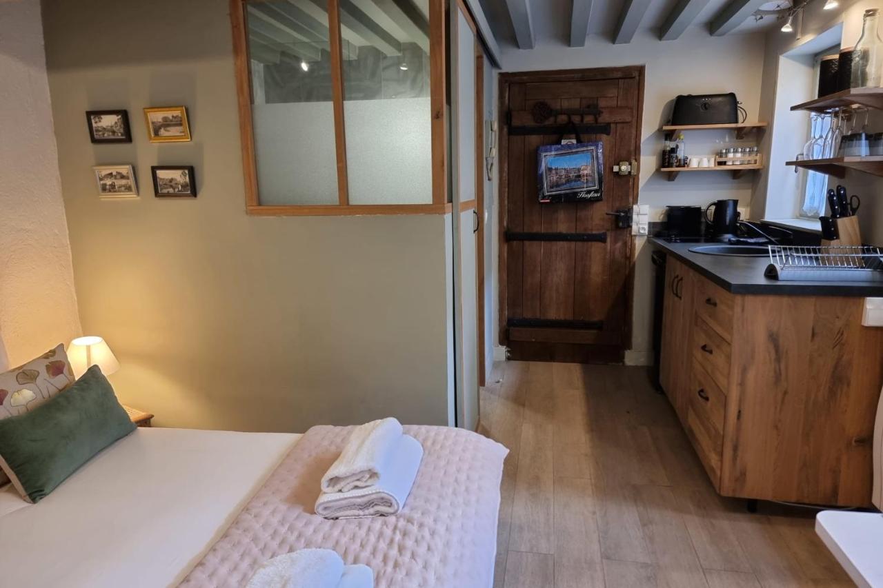 The Saint Jean Suite - Cozy For 2 - Center Honfleur With Fireplace Exterior photo